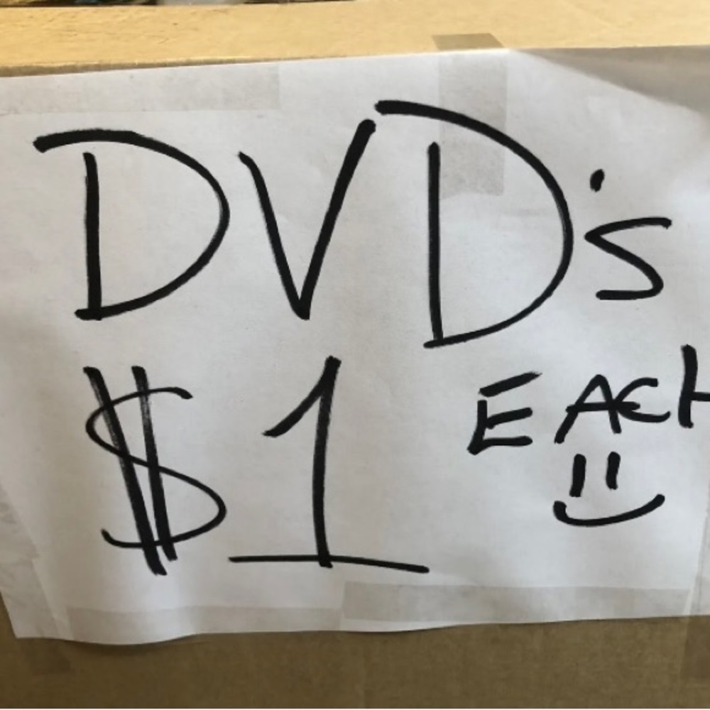 134 DVDS~ LESS THAN $1 Each- Lots of Well Known Actors and Movies - Resale Dream